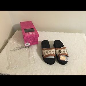 P&G Embellished Sandals 2” Wedge Heel Size 6 NIB